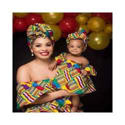 Mum  kids African Style