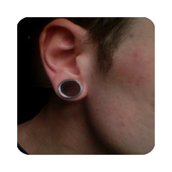 تصميم الأذن persing