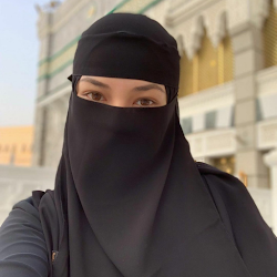 Niqab and Hijab Wallpapers